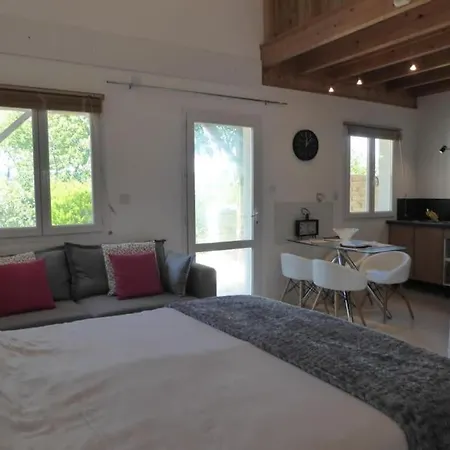 Villa La Maison Barthelemy: Voie Verte Et Piscine *