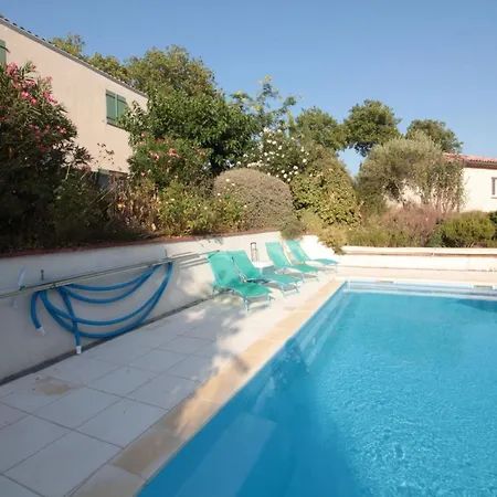 La Maison Barthelemy: Voie Verte Et Piscine *