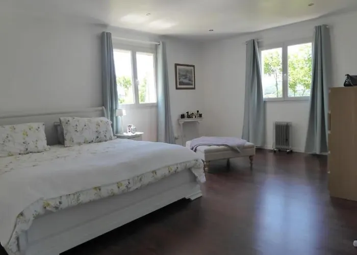 La Maison Barthelemy: Voie Verte Et Piscine Villa Bellegarde-du-Razes